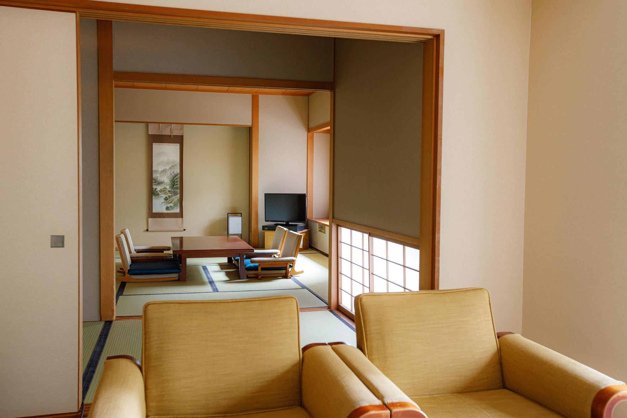 Hotel New Otani Hakata Fukuoka  Exteriör bild A room at the Kyoto International Manga Museum