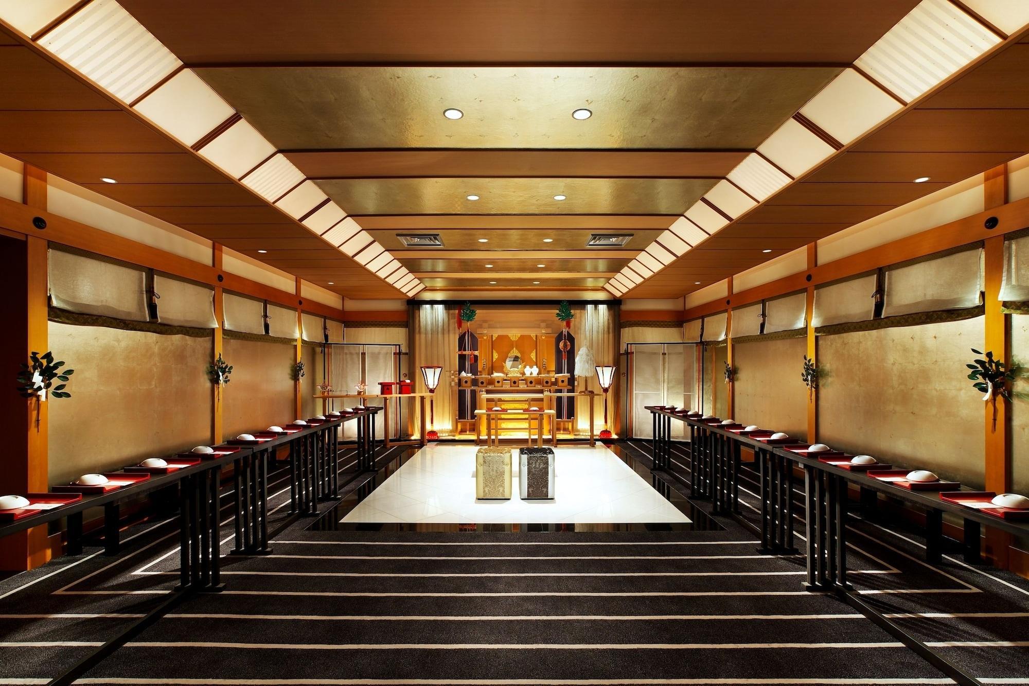 Hotel New Otani Hakata Fukuoka  Exteriör bild The interior of a restaurant in Kyoto, Japan